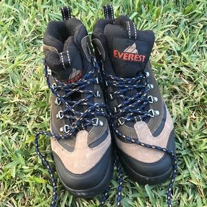Everest Winter Hiking Boots